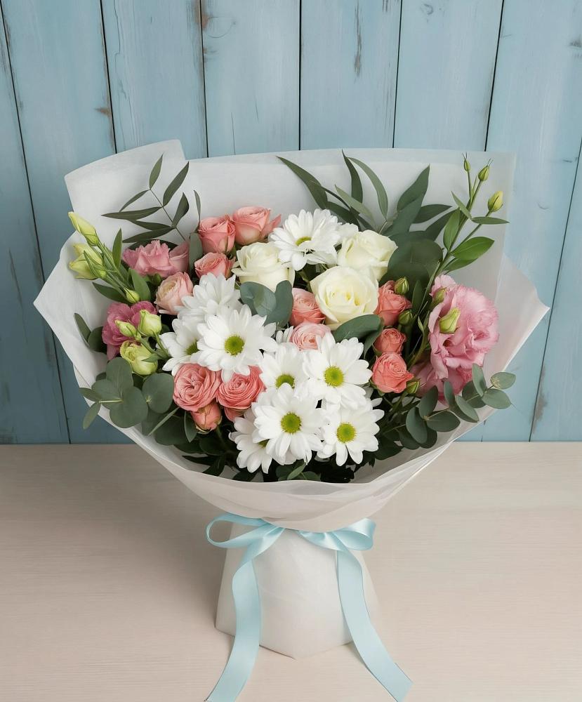 Букет цветов из: Розы, Лизиантусы и Хризантемы в Грановщине