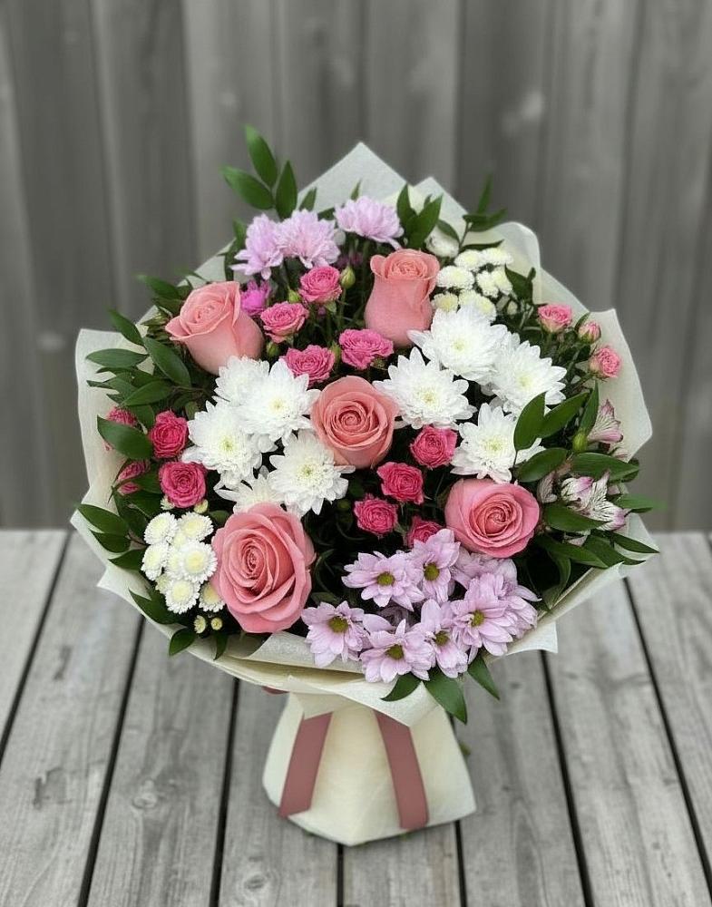 Букет цветов из: Альстромерии, Гвоздики, Розы и Хризантемы в Грановщине