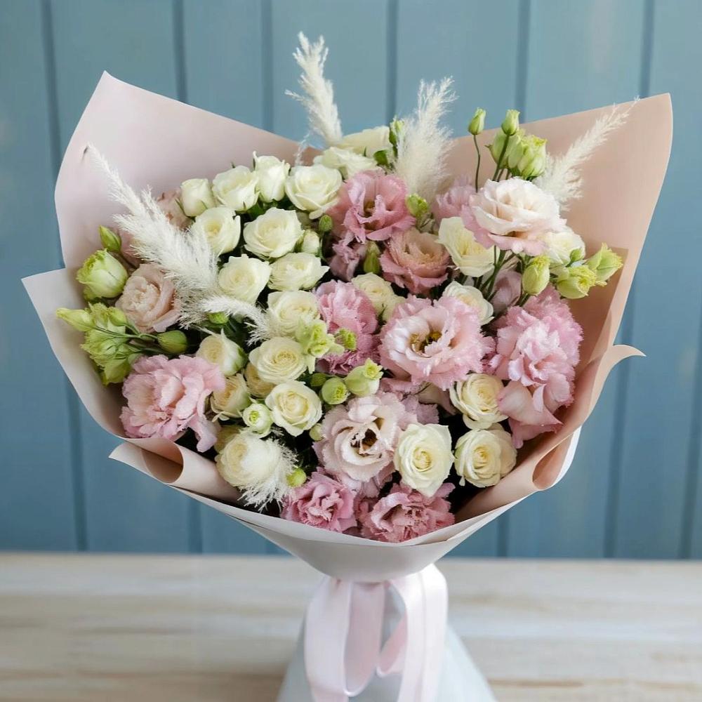 Букет цветов из: Альстромерии и Розы в Грановщине