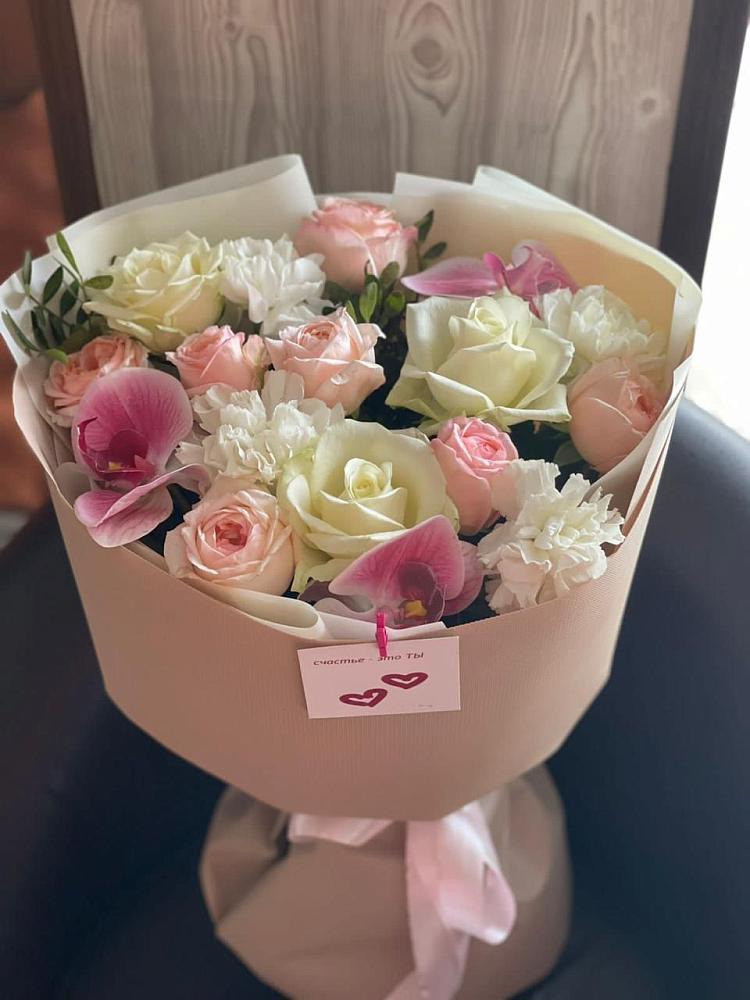 Букет цветов из: Орхидеи, Розы и Гвоздики в Грановщине