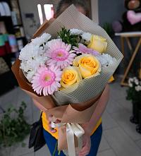 Букет цветов из:  Герберы, Розы и Хризантемы в Грановщине