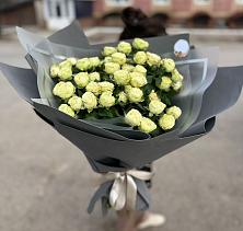 Букет Белые кустовые розы Солинеро в Грановщине