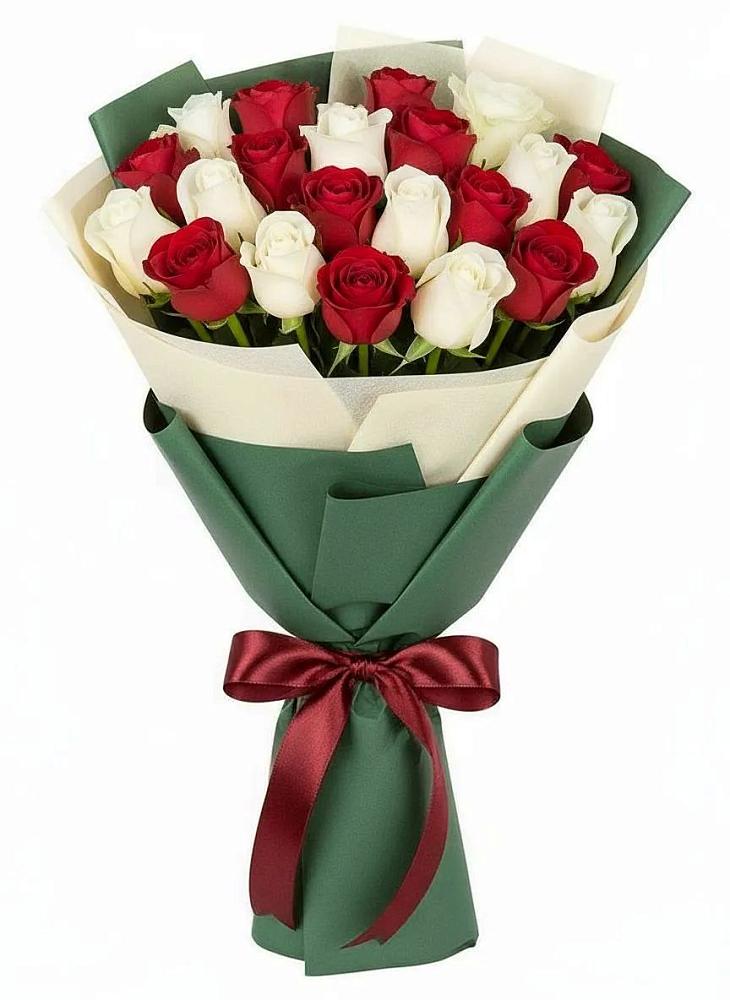 Букет Микс из красных и белых роз в Грановщине