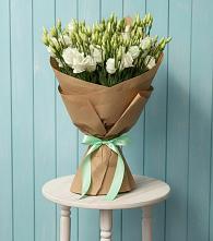 Букет цветов из:  Лизиантусы в Грановщине