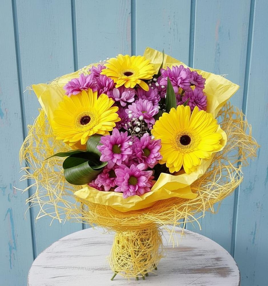 Букет цветов из: Хризантемы и Герберы в Грановщине