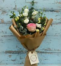 Букет цветов из:  Розы и Лизиантусы в Грановщине