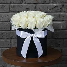 Цветочная композиция из Розы в шляпной коробке в Грановщине